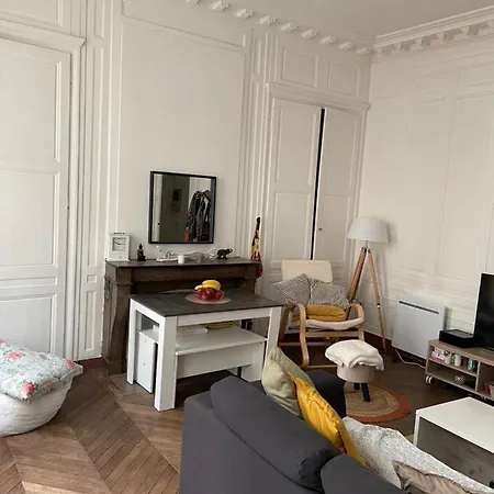 F2 40m2 Centre Ville Place De Parking