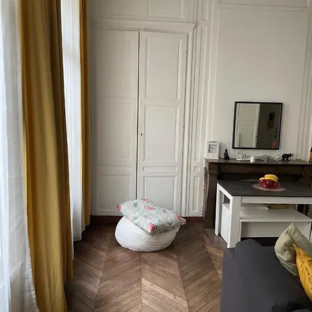 F2 40m2 Centre Ville Place De Parking * Rouen